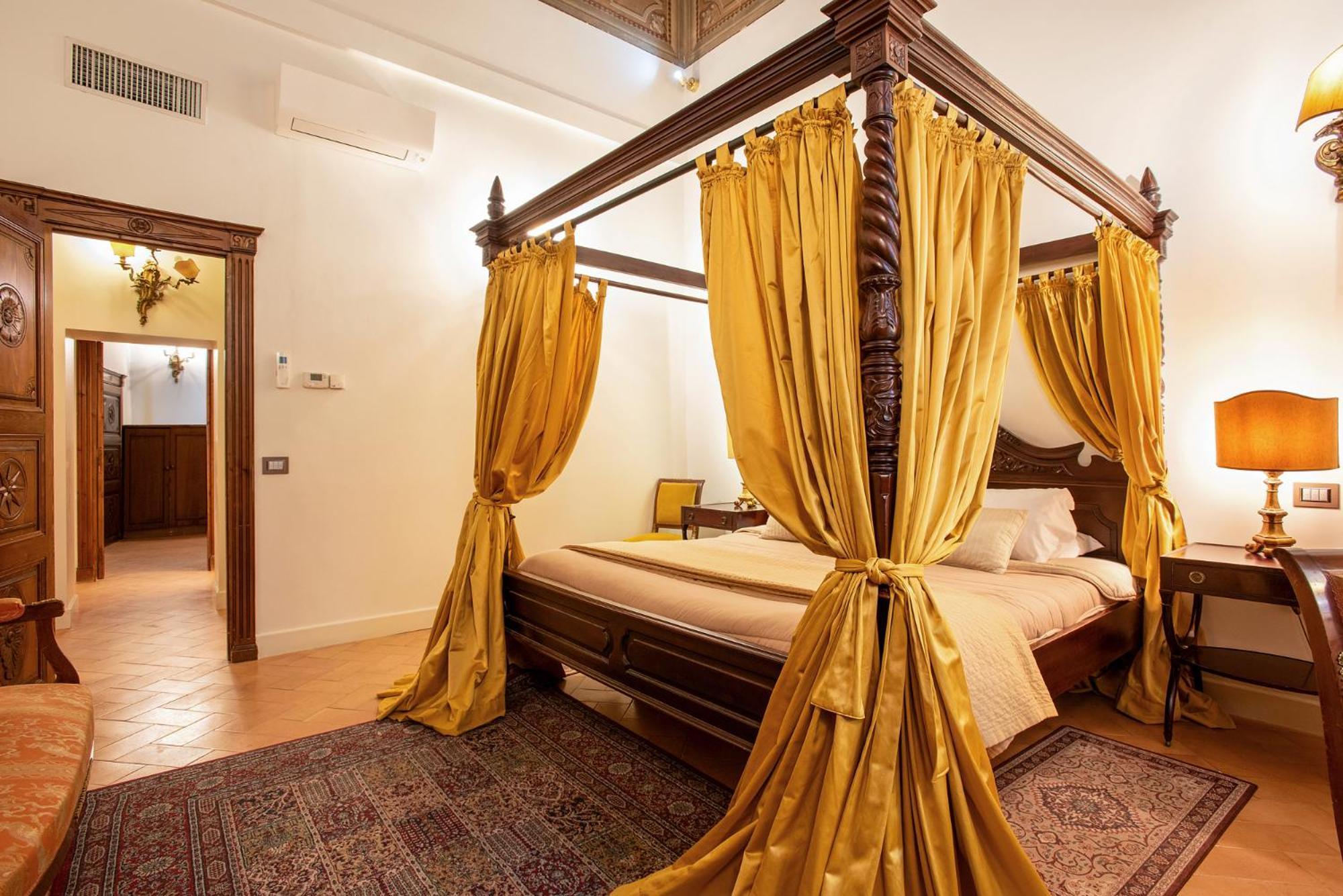Апартаменты Residenza Sinibaldi - XVII Century Experience Рим Экстерьер фото