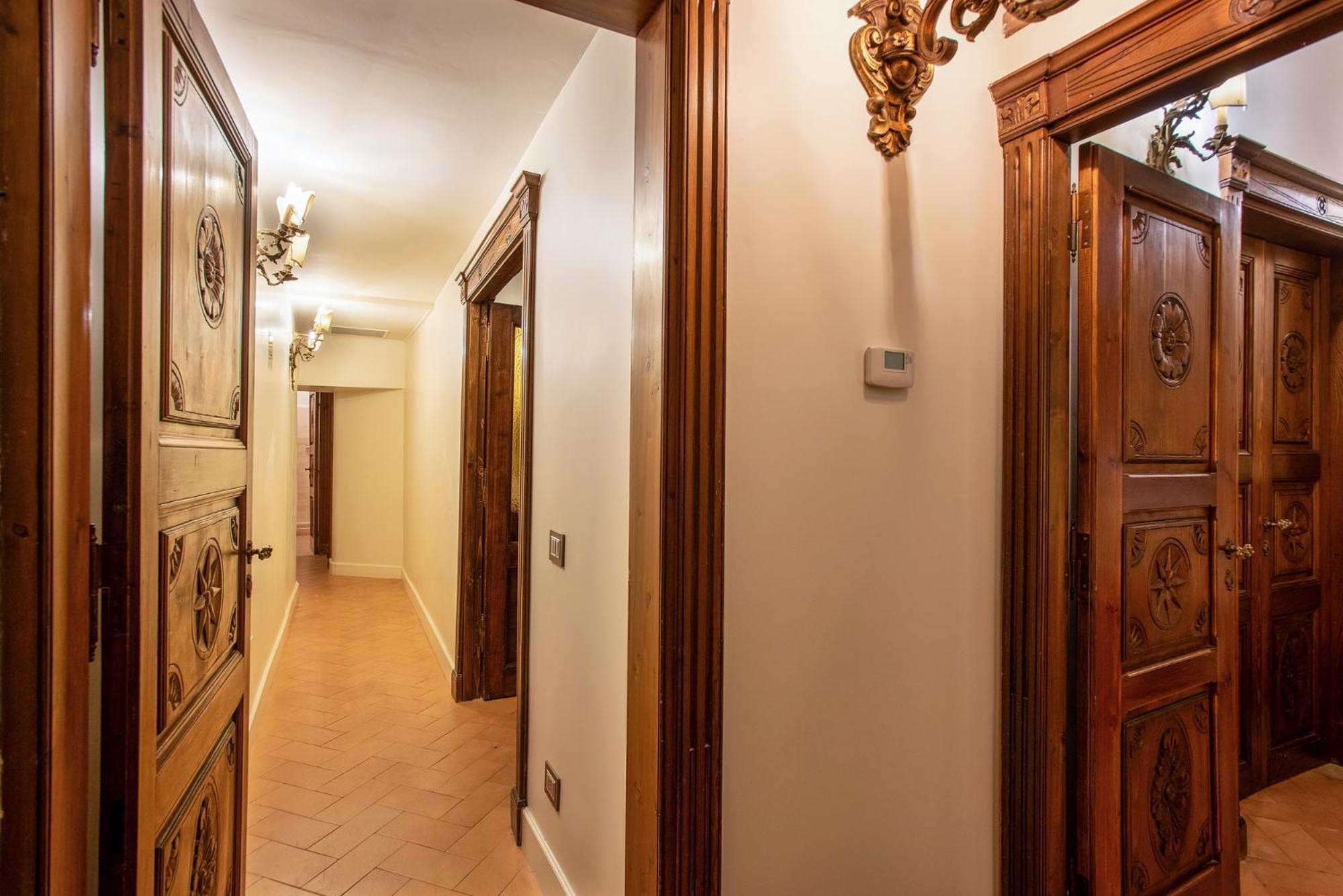 Апартаменты Residenza Sinibaldi - XVII Century Experience Рим Экстерьер фото